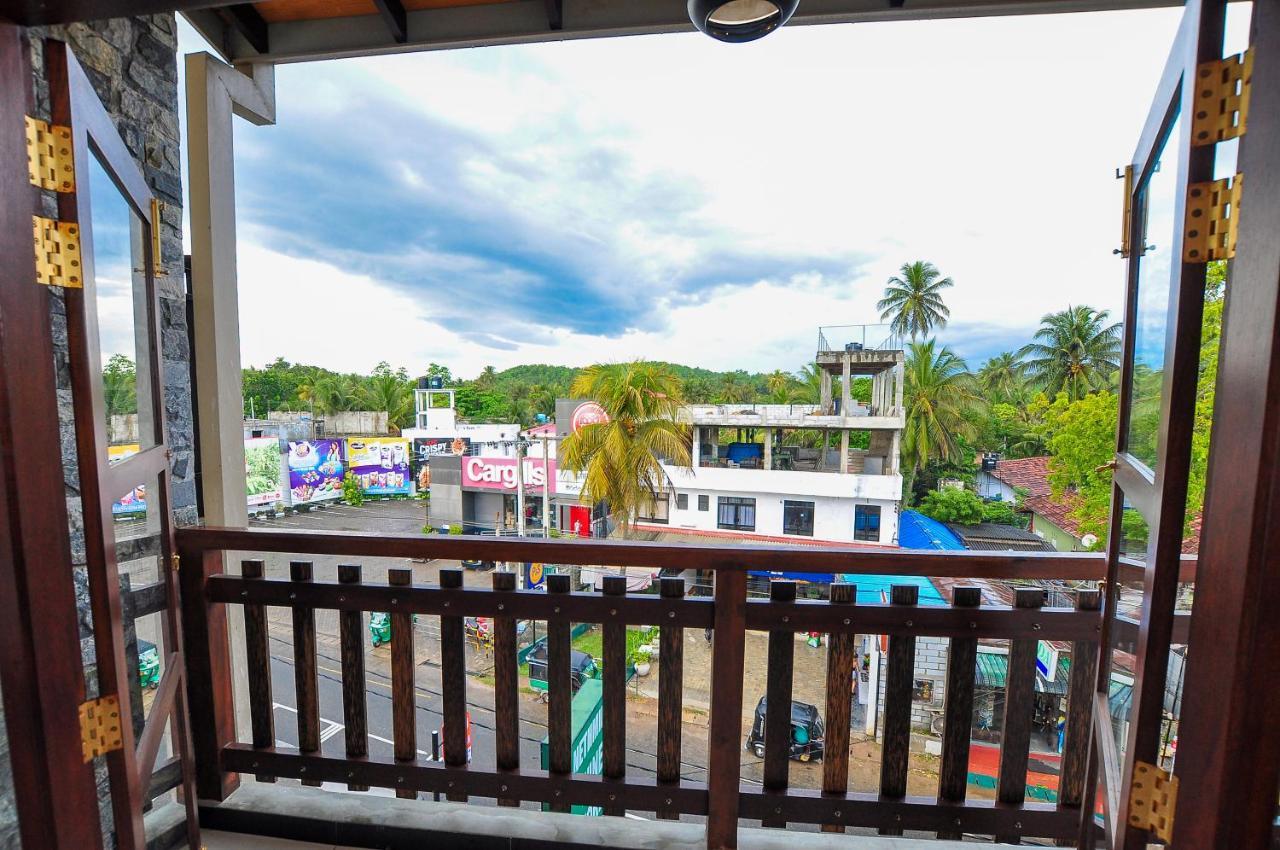 Sachinro Hotel Mirissa Exterior photo
